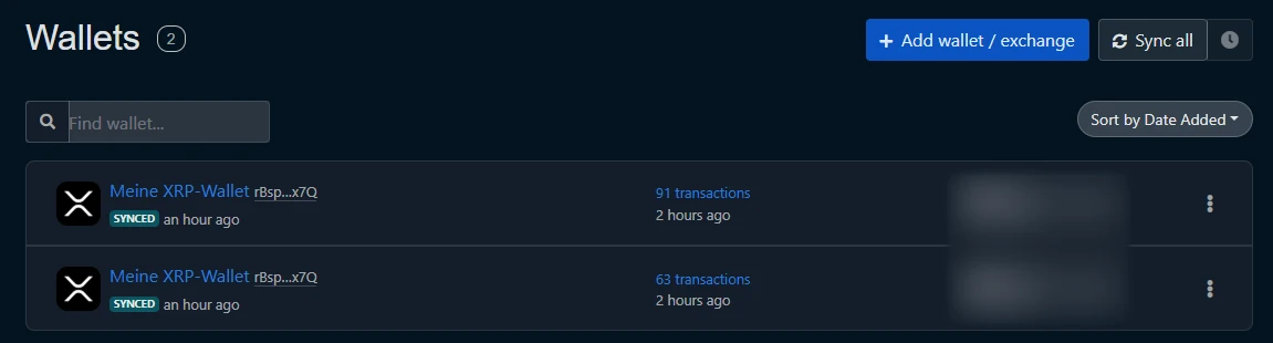 Koinly Wallet-Übersicht mit zwei XRPL-Wallets im Status Synced; Werte unkenntlich
